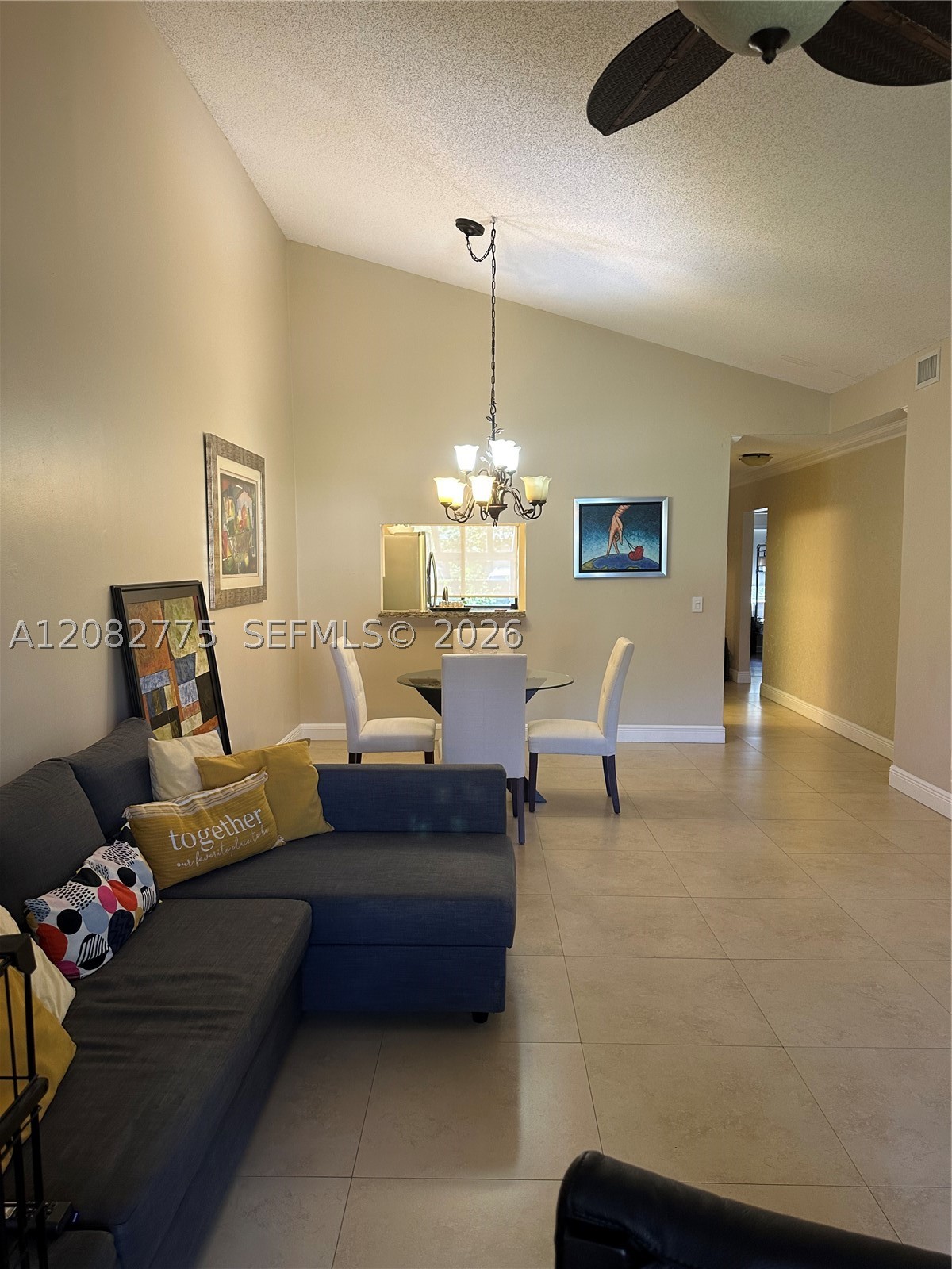 445 Lakeview Dr #1, Weston FL 33326