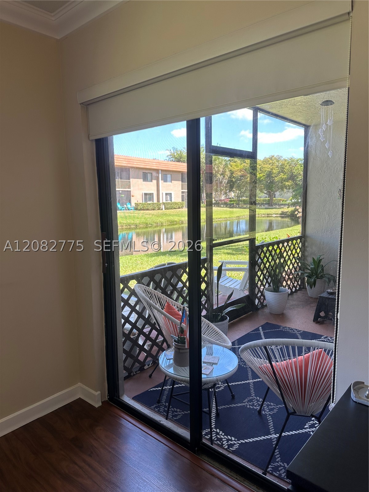 445 Lakeview Dr #1, Weston FL 33326