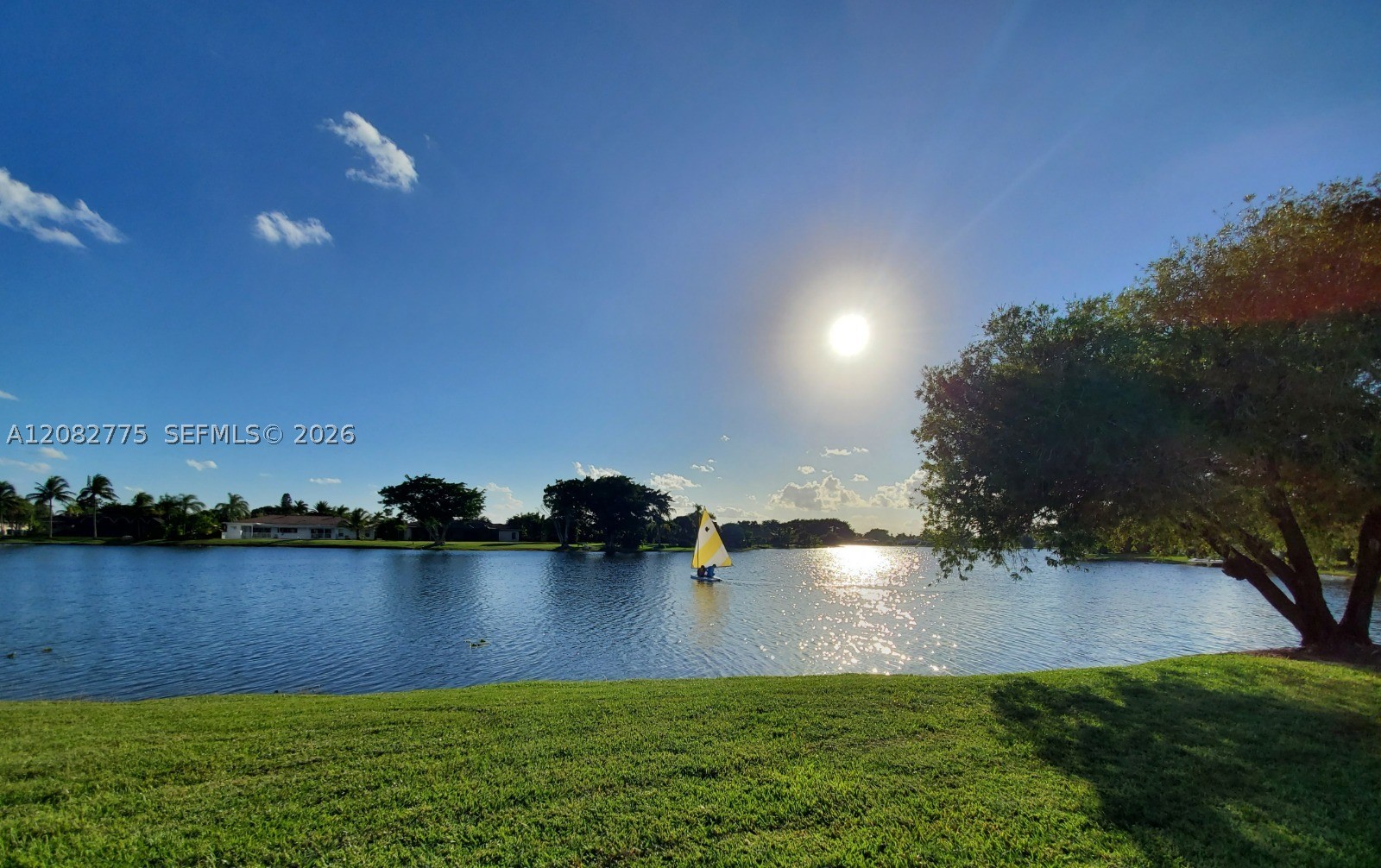 445 Lakeview Dr #1, Weston FL 33326