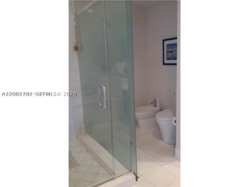2950 NE 188th St #304, Aventura FL 33180
