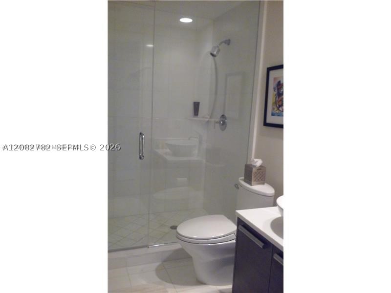 2950 NE 188th St #304, Aventura FL 33180