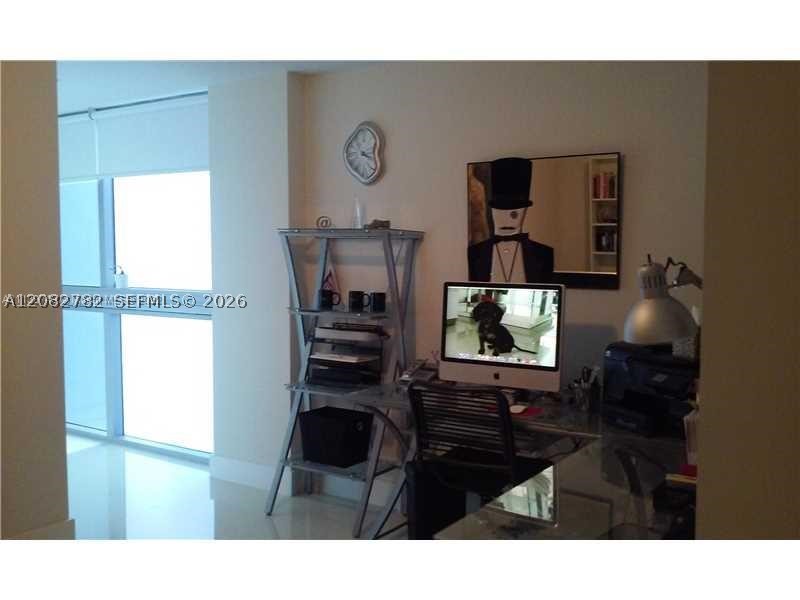 2950 NE 188th St #304, Aventura FL 33180