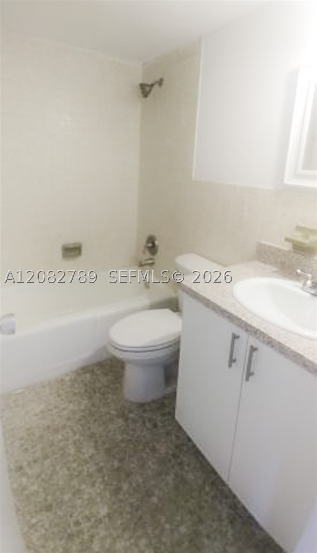 606 S C St #101, Lake Worth FL 33460