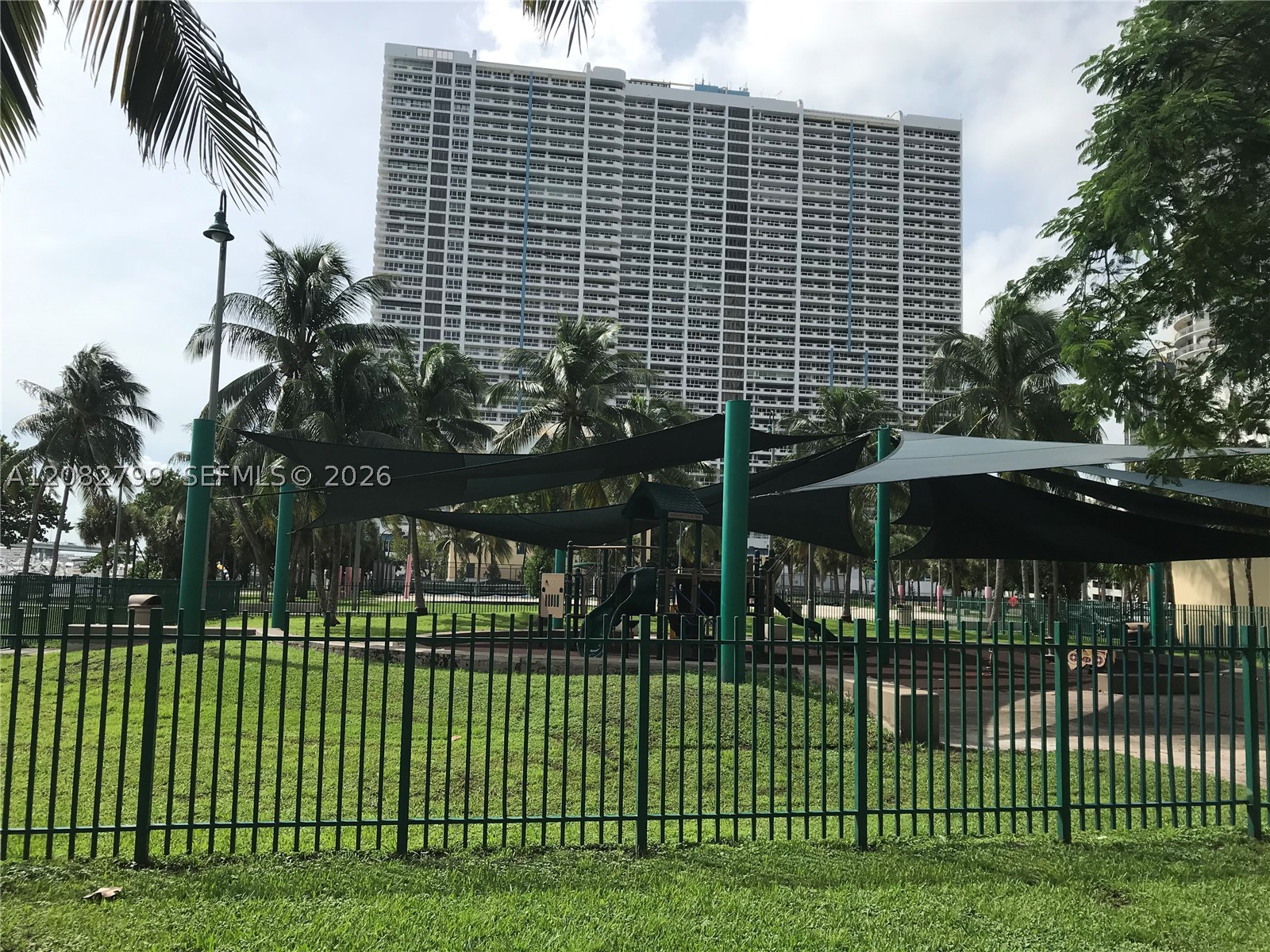 1800 N Bayshore Dr #2204, Miami FL 33132