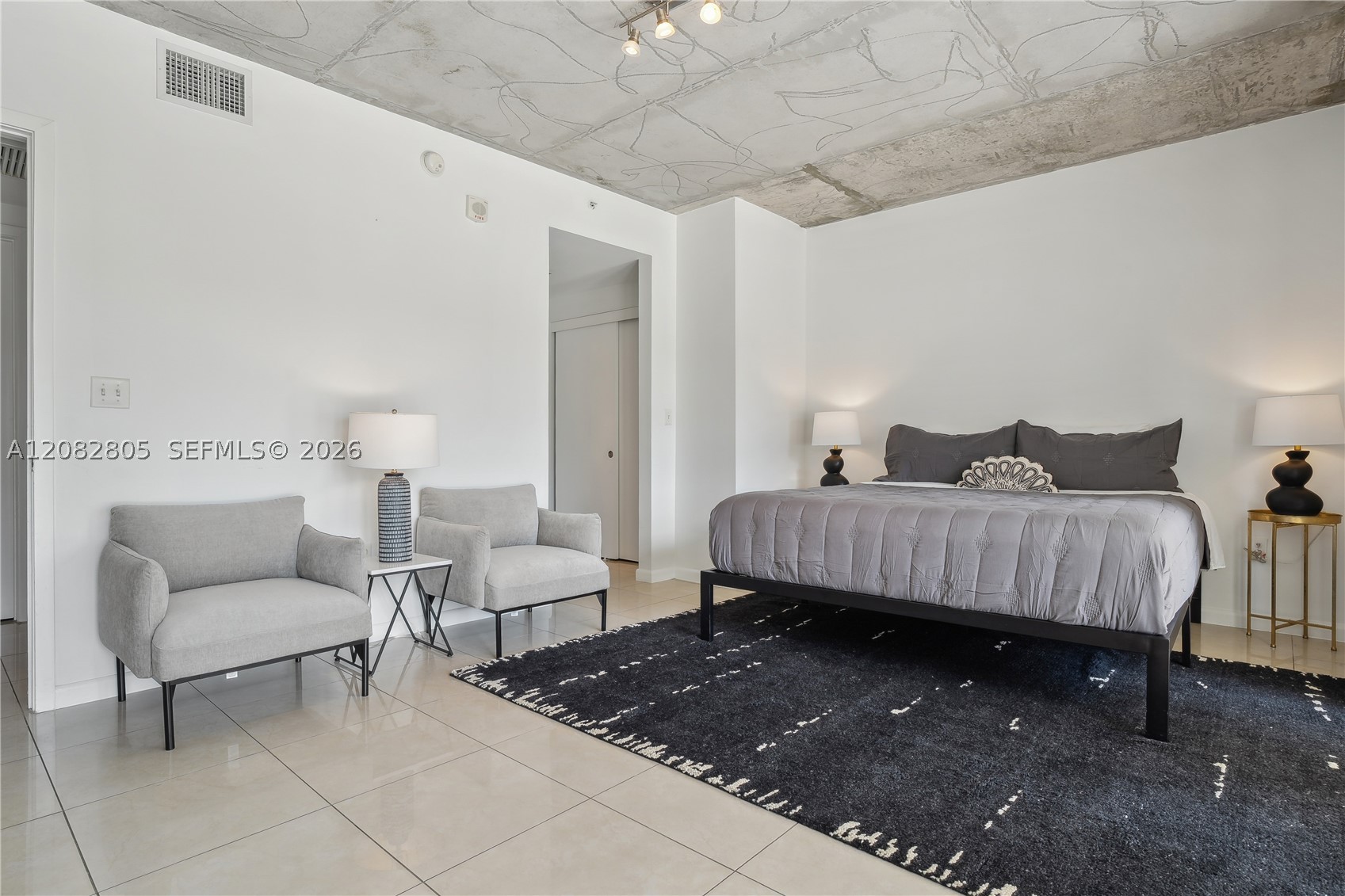 3250 NE 1st Ave #616, Miami FL 33137