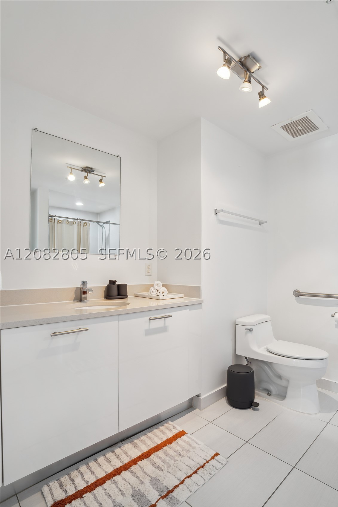 3250 NE 1st Ave #616, Miami FL 33137