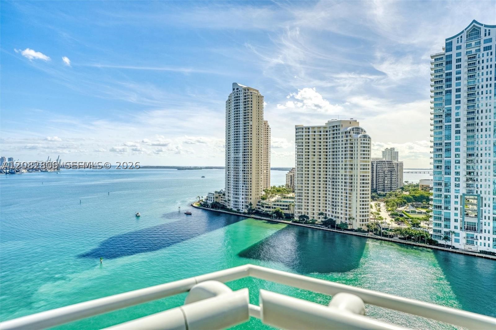325 NE Biscayne Blvd #1923, Miami FL 33131