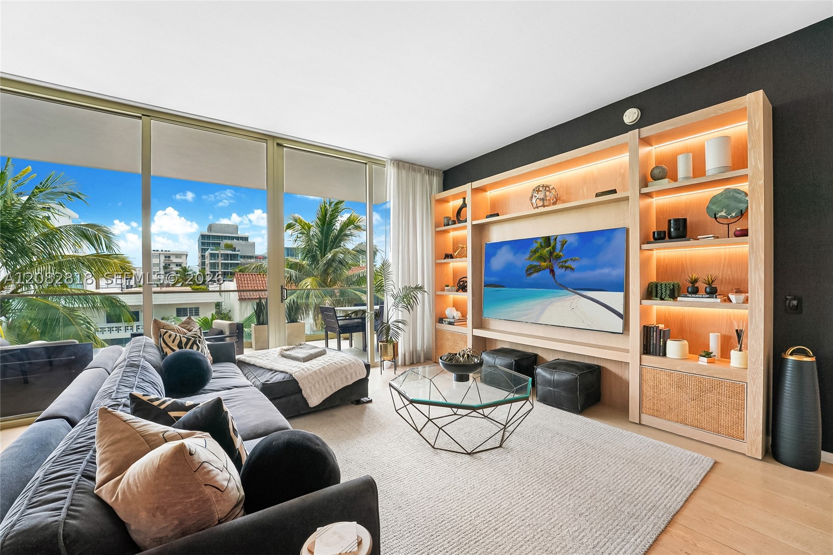 300 Collins Ave #3A, Miami Beach FL 33139