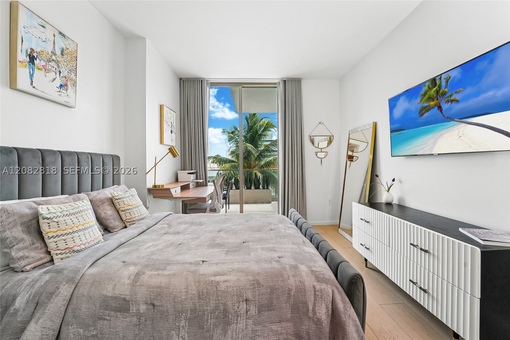 300 Collins Ave #3A, Miami Beach FL 33139