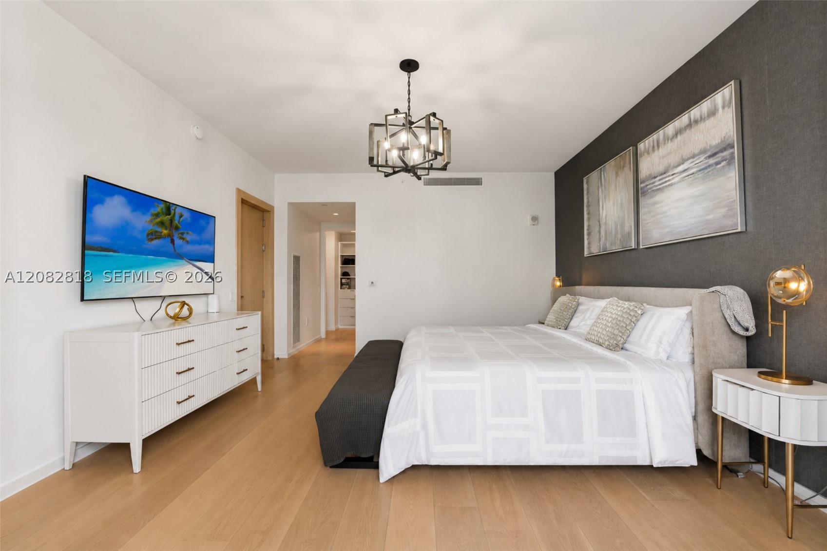 300 Collins Ave #3A, Miami Beach FL 33139