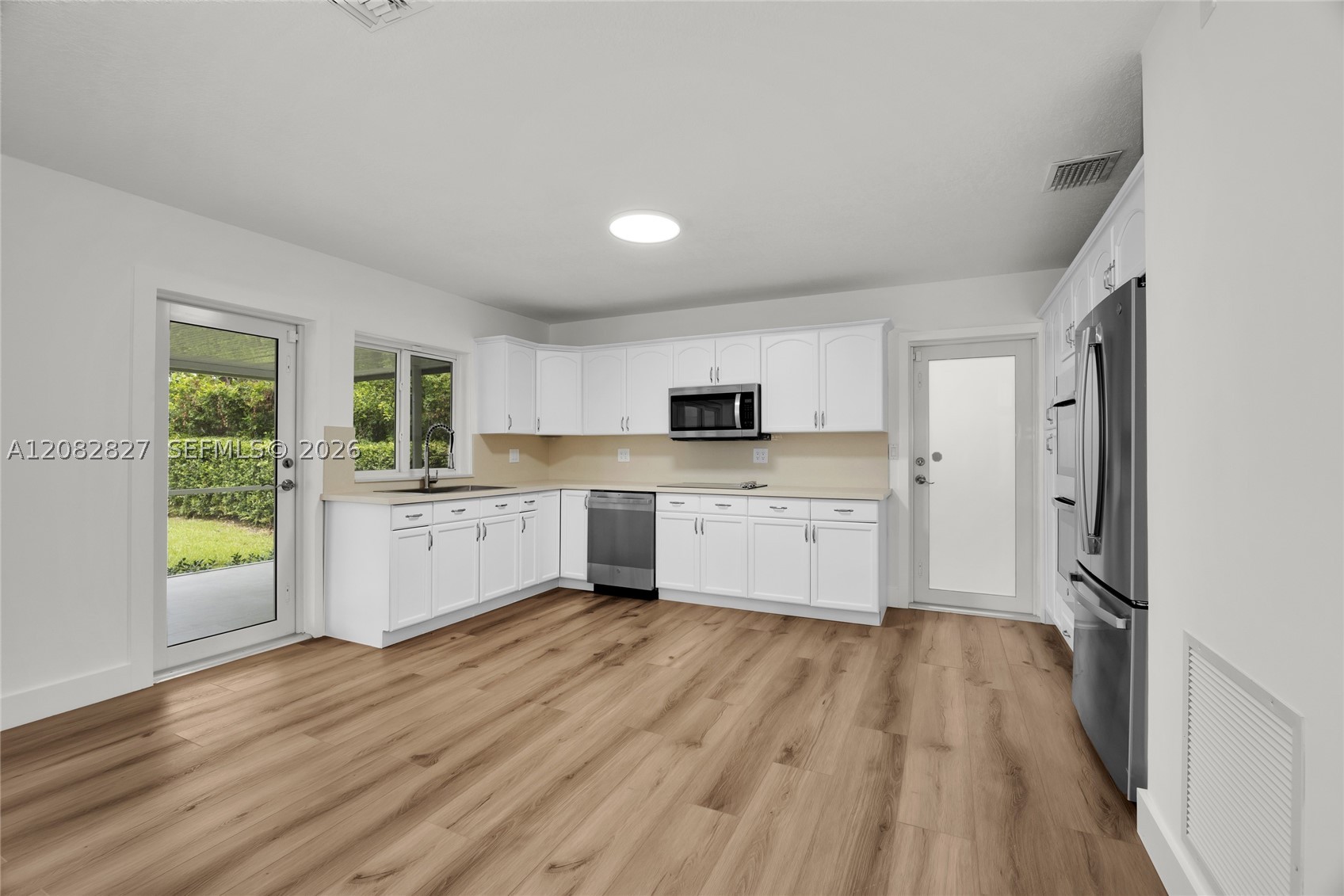 6331 SW 62nd Ter, South Miami FL 33143