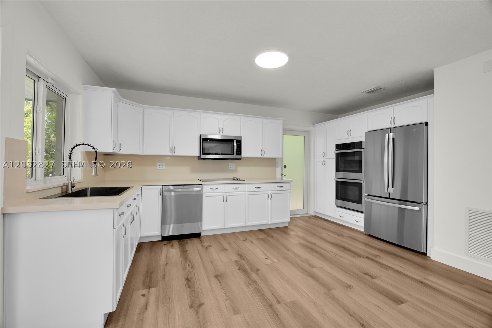 6331 SW 62nd Ter, South Miami FL 33143