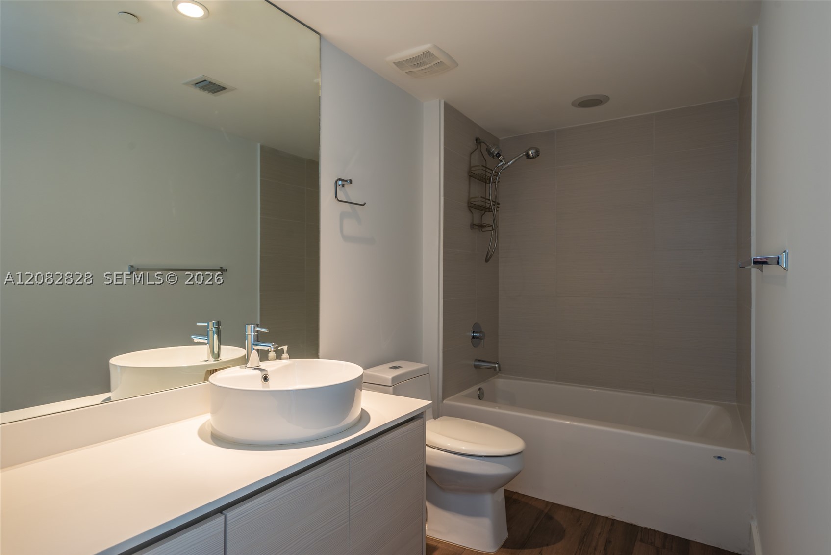 4250 Biscayne Blvd #1616, Miami FL 33137