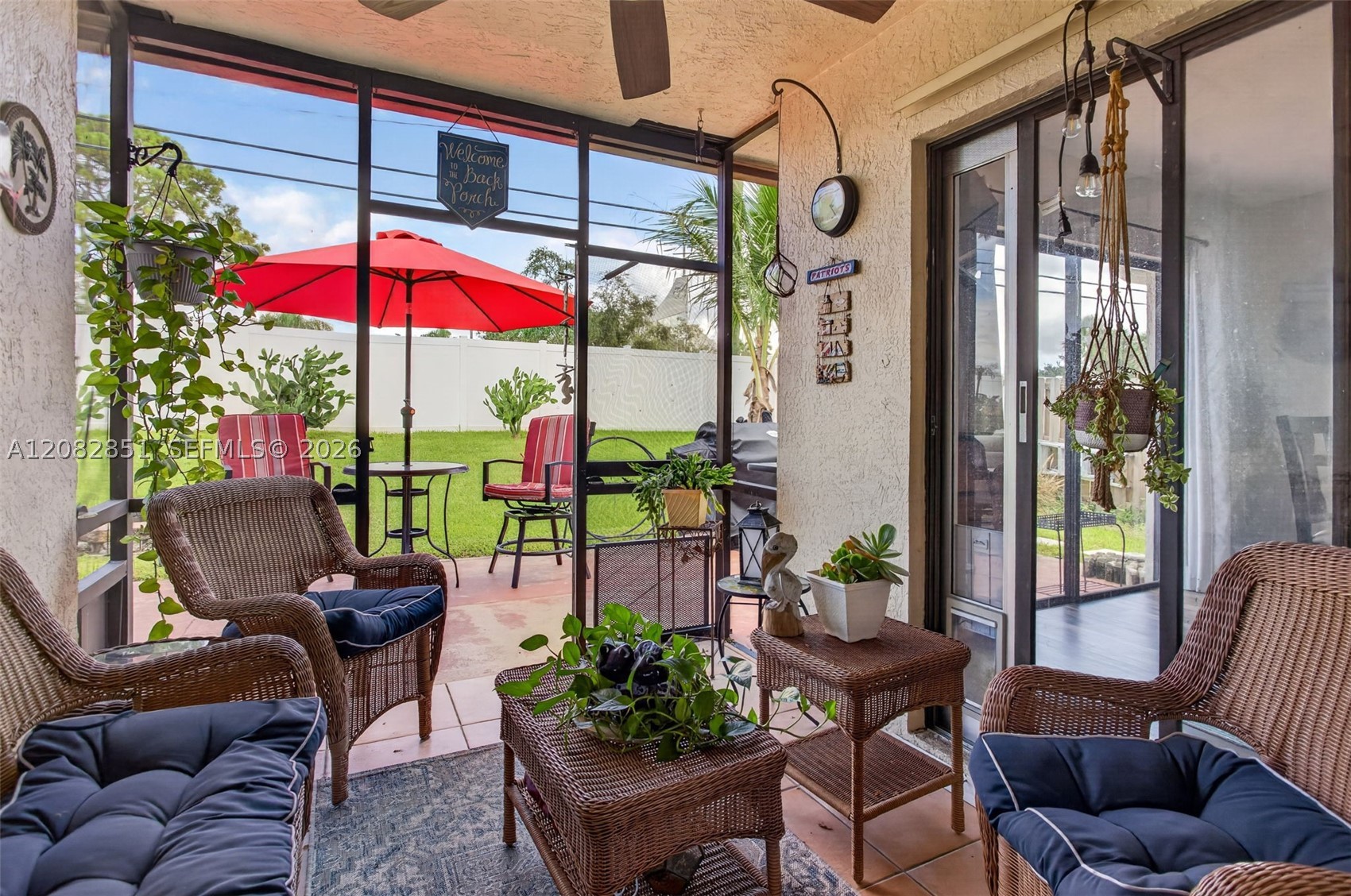 7913 NW 20th St, Margate FL 33063