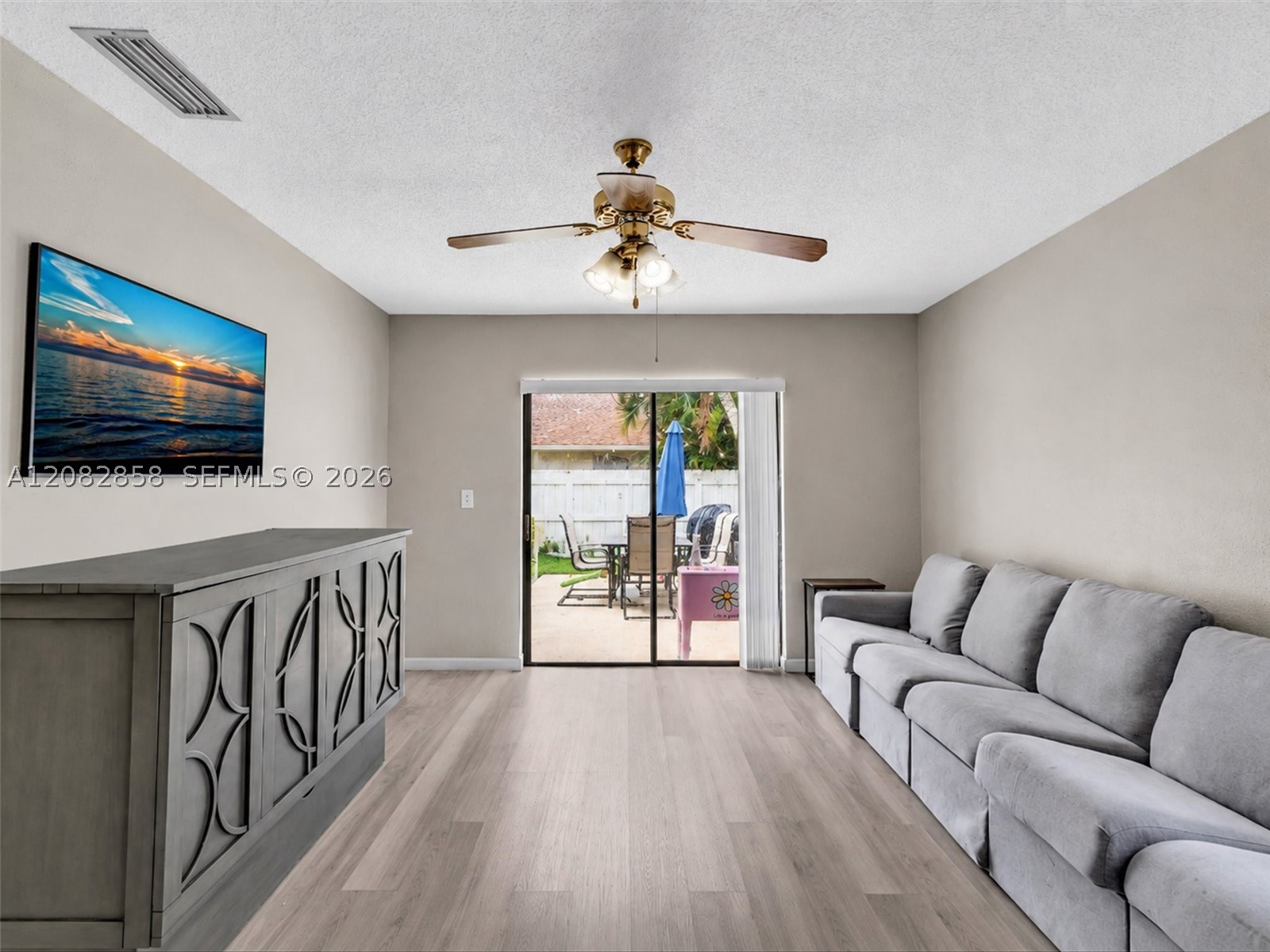 8240 NW 54th St #8240, Lauderhill FL 33351
