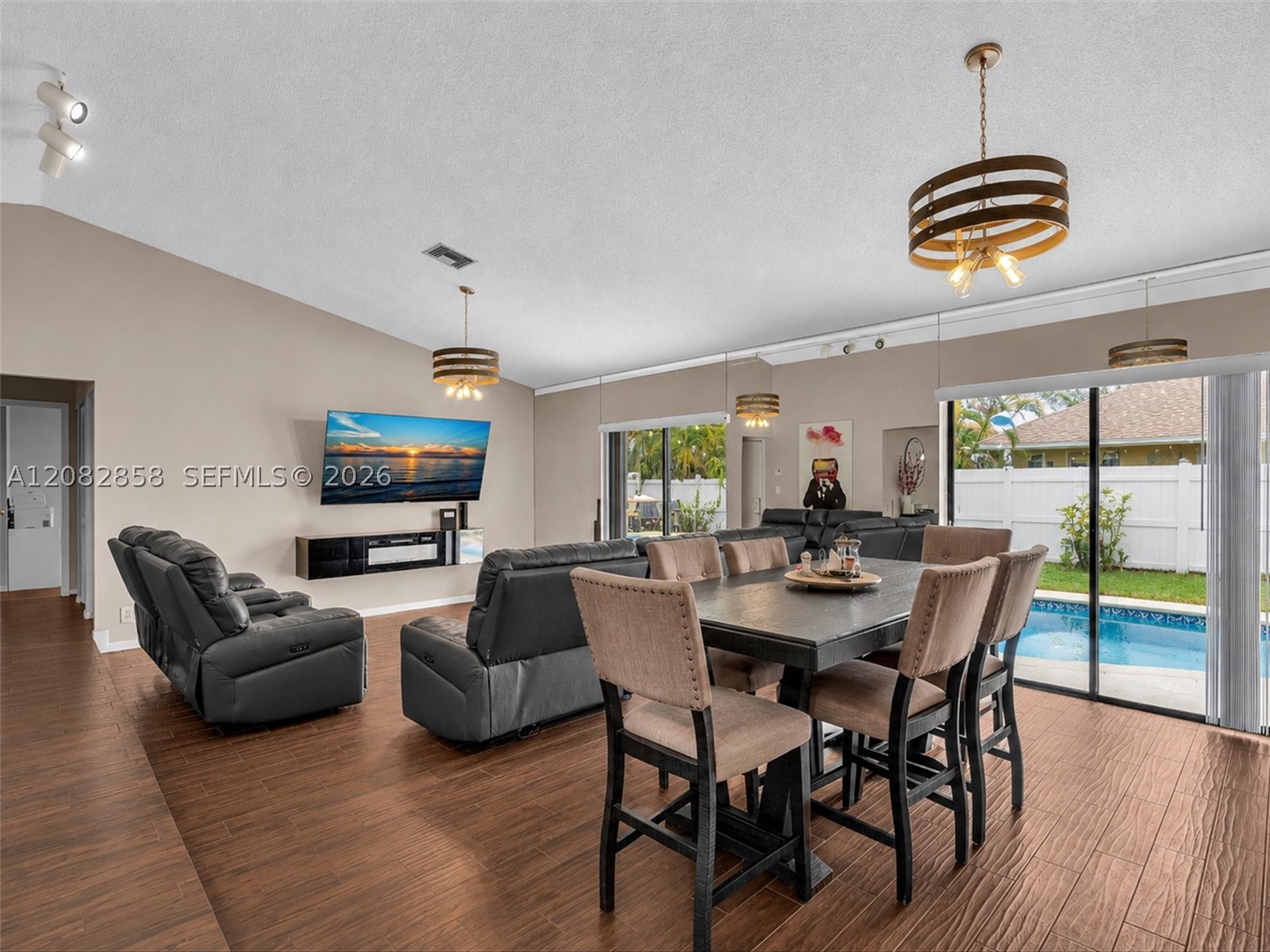 8240 NW 54th St #8240, Lauderhill FL 33351