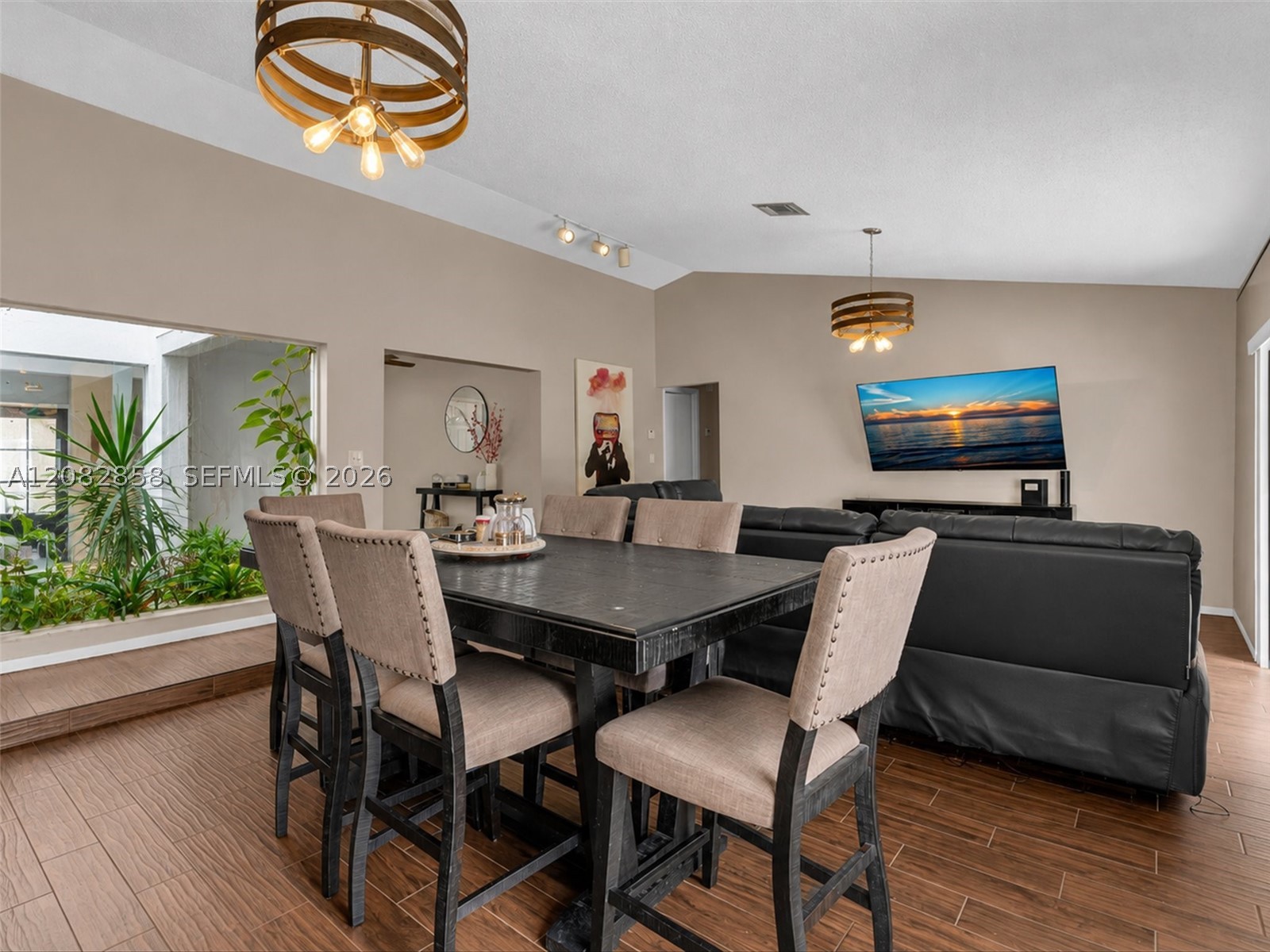8240 NW 54th St #8240, Lauderhill FL 33351