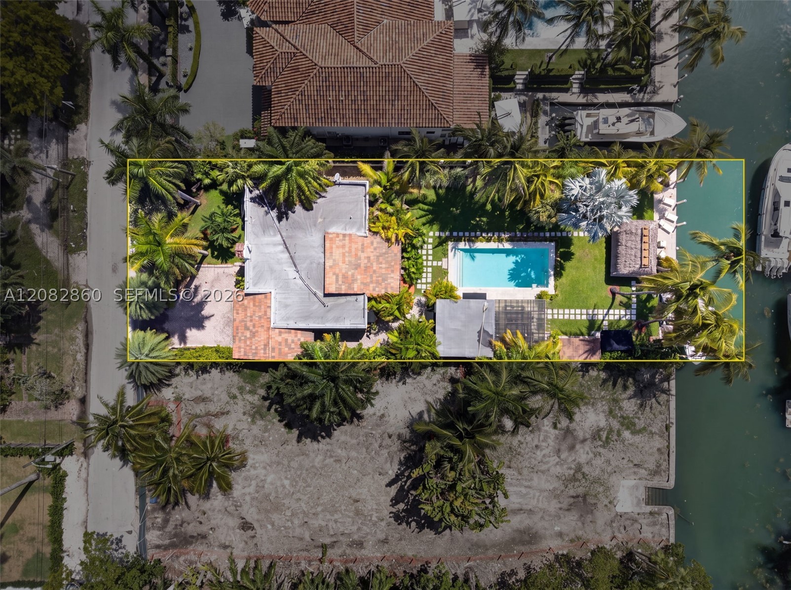 1028 NE 84th St, Miami FL 33138
