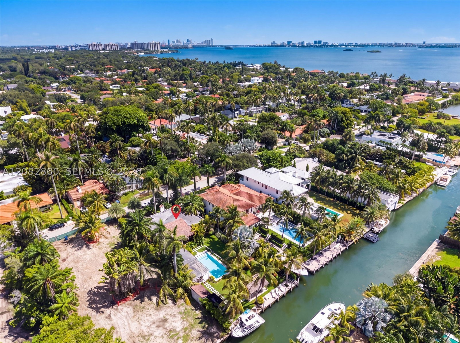 1028 NE 84th St, Miami FL 33138