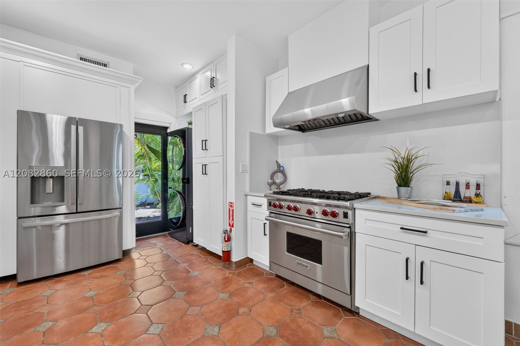 1028 NE 84th St, Miami FL 33138