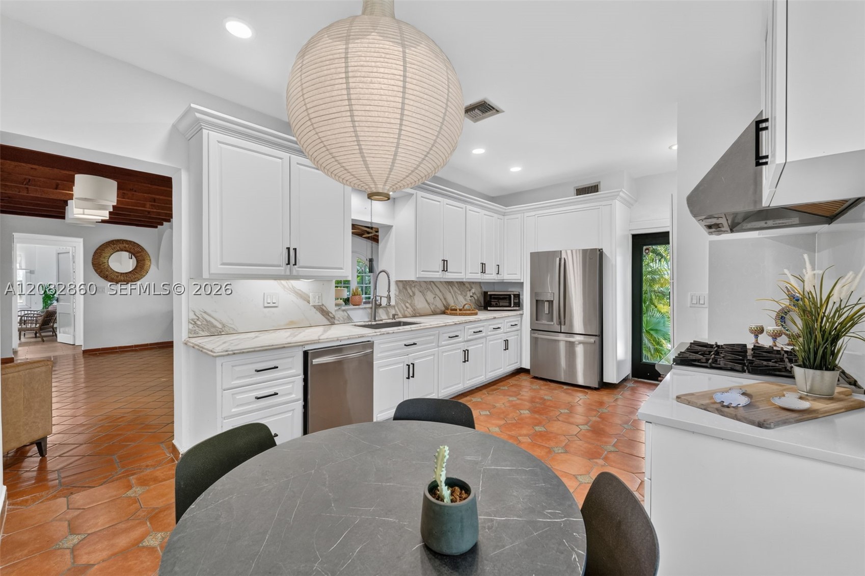 1028 NE 84th St, Miami FL 33138