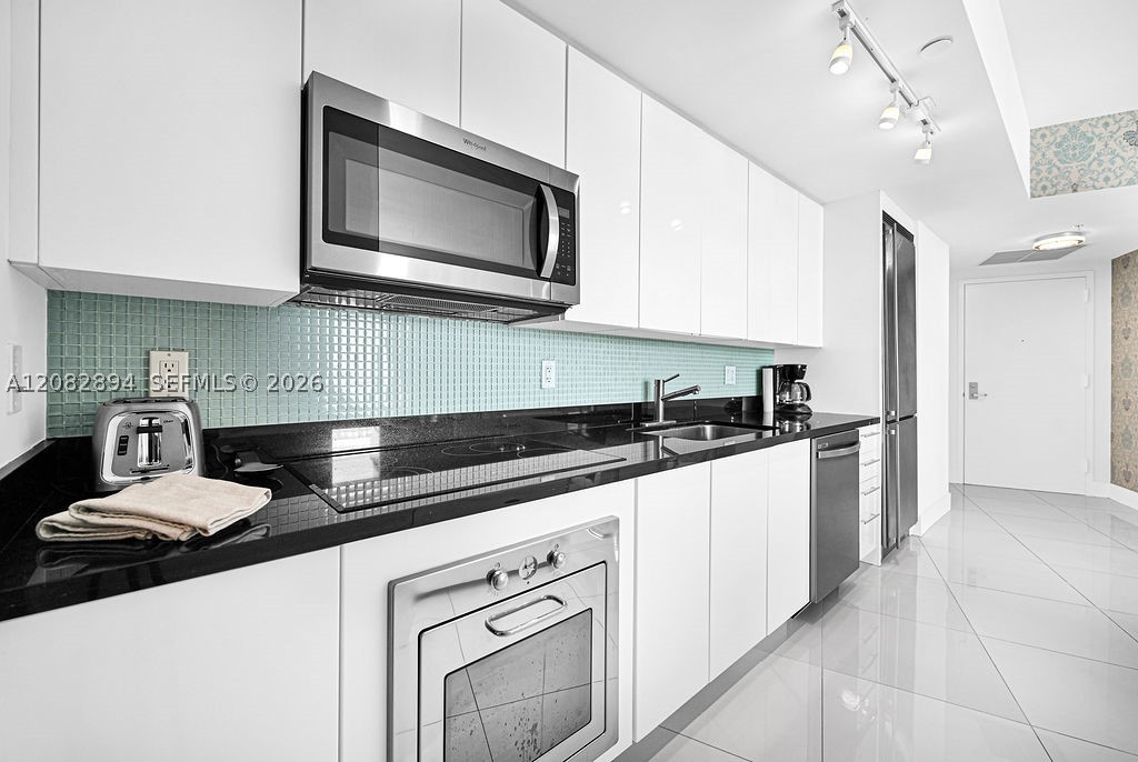 92 SW 3rd St #4806, Miami FL 33130