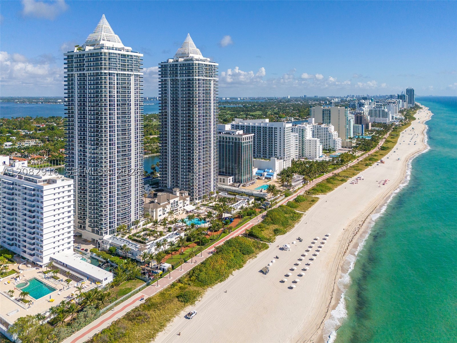 4779 Collins Ave #1805, Miami Beach FL 33140