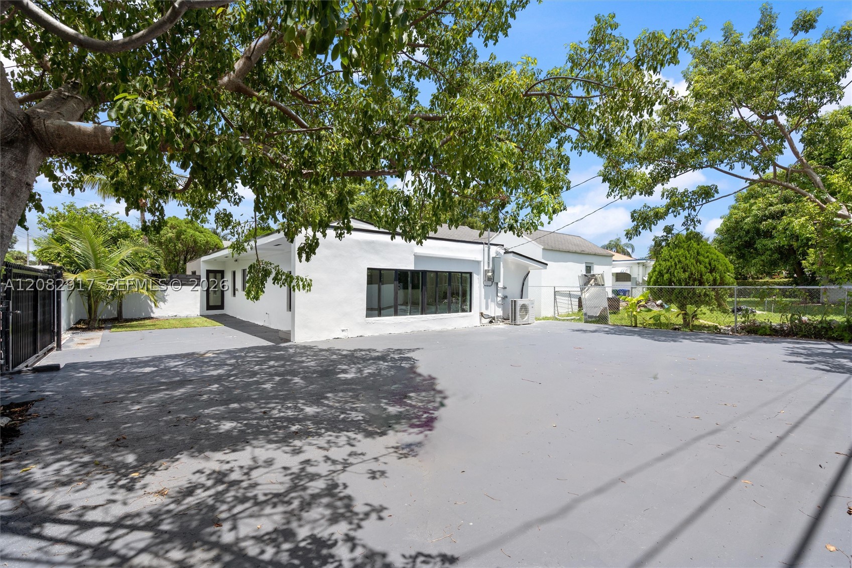 94 NW 48th St #0, Miami FL 33127
