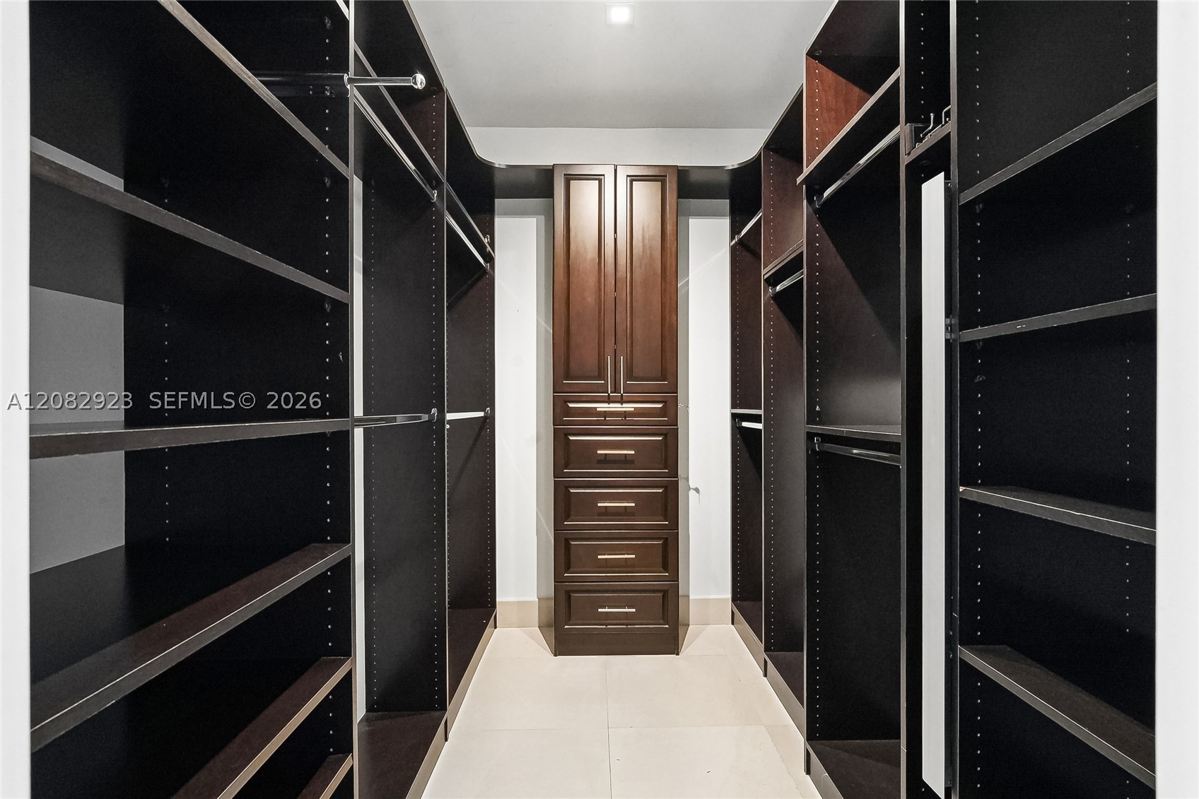 16051 Collins Ave #2903, Sunny Isles Beach FL 33160