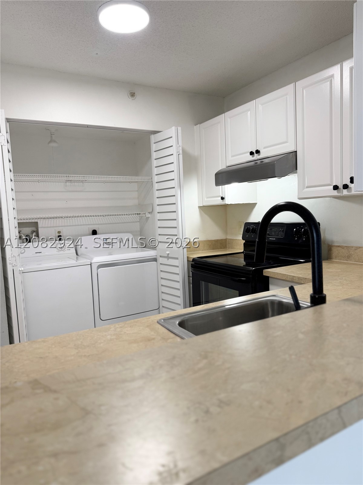 1341 SE 3rd Ave #309, Dania Beach FL 33004