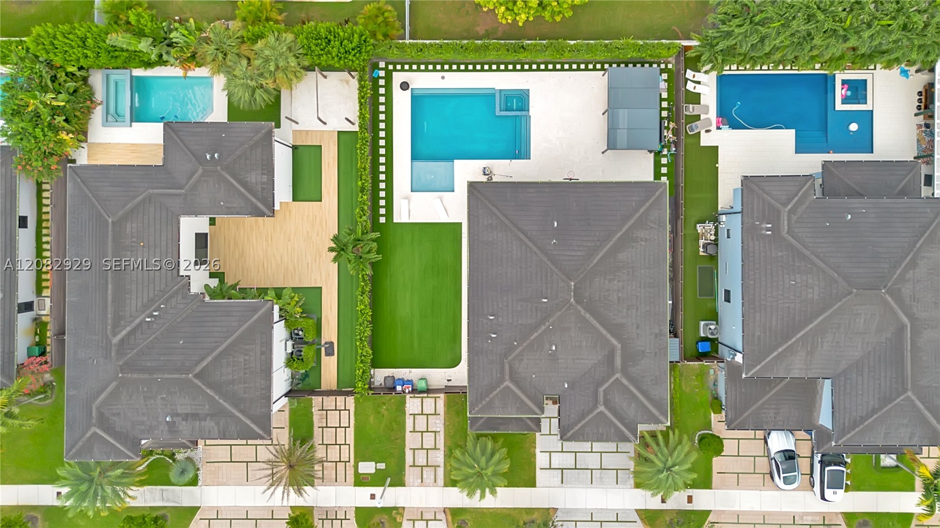 8981 NW 161st Ter, Miami Lakes FL 33018