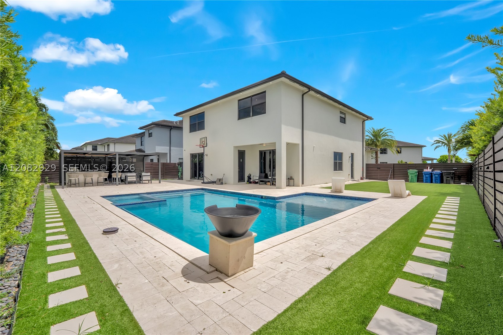 8981 NW 161st Ter, Miami Lakes FL 33018