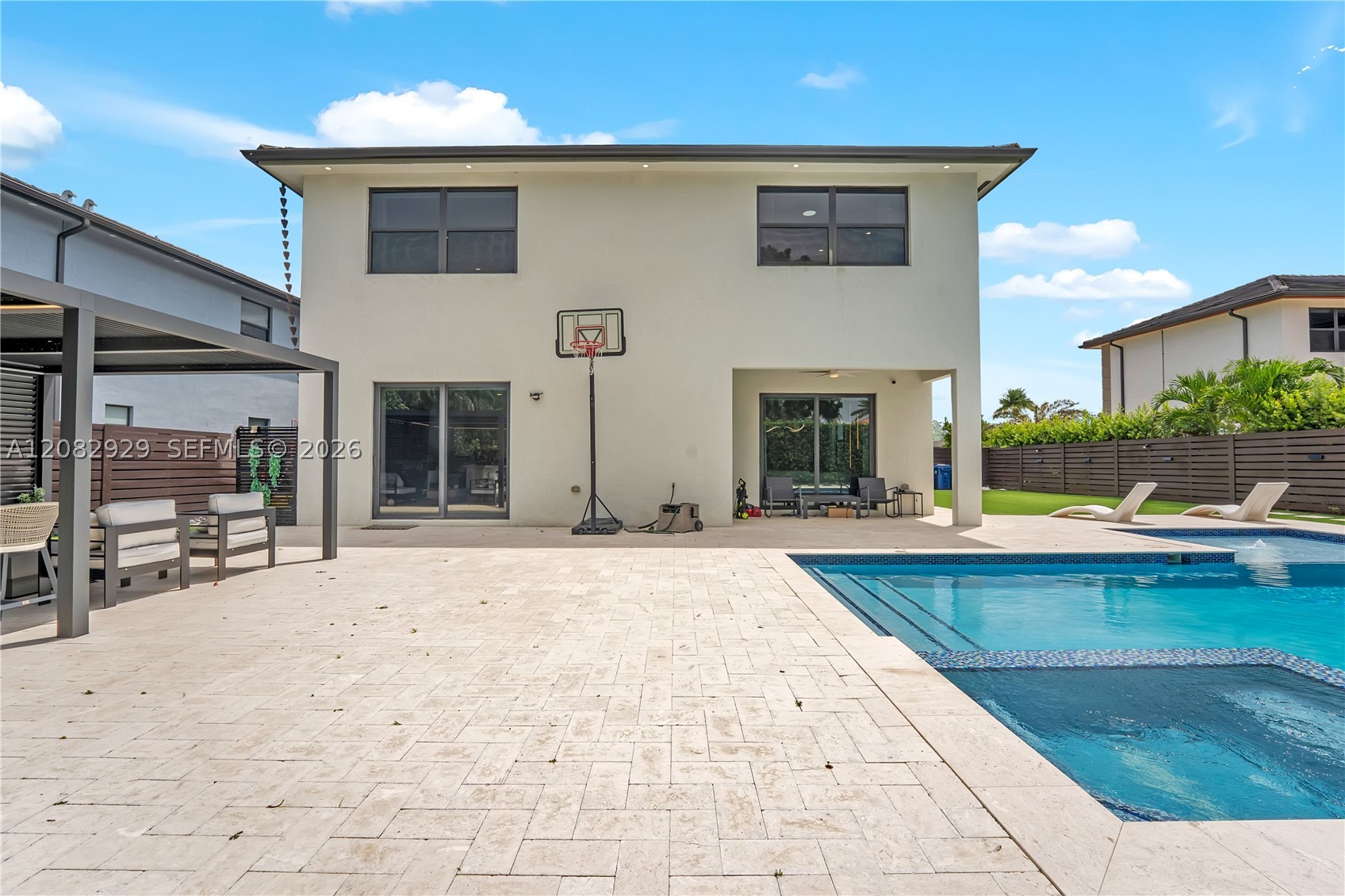 8981 NW 161st Ter, Miami Lakes FL 33018