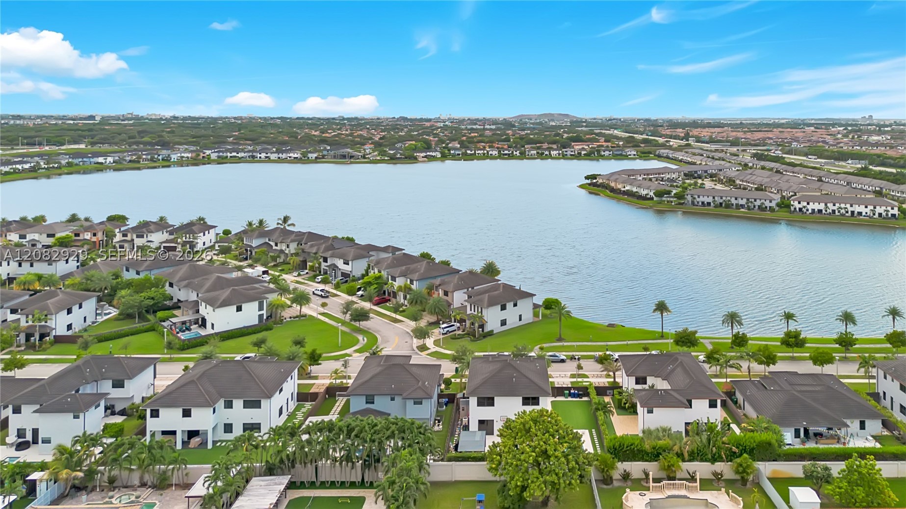 8981 NW 161st Ter, Miami Lakes FL 33018