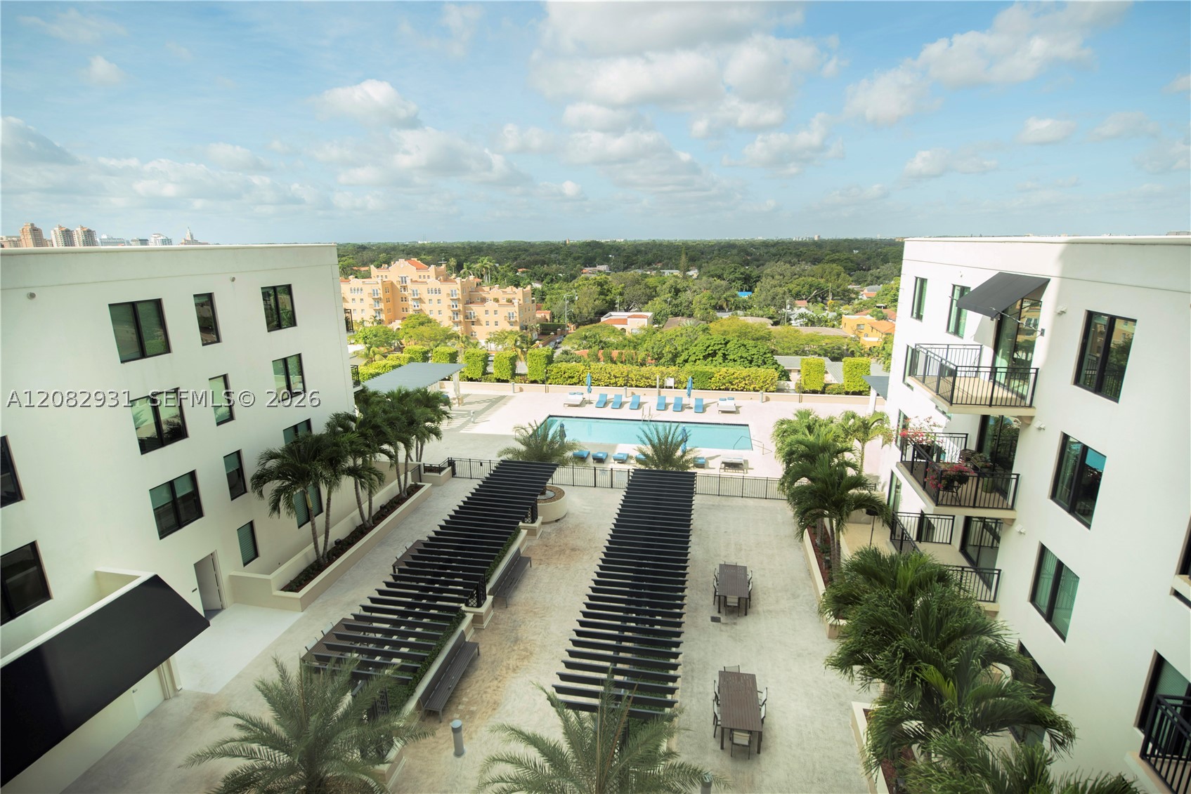 1300 Ponce De Leon Blvd #605, Coral Gables FL 33134