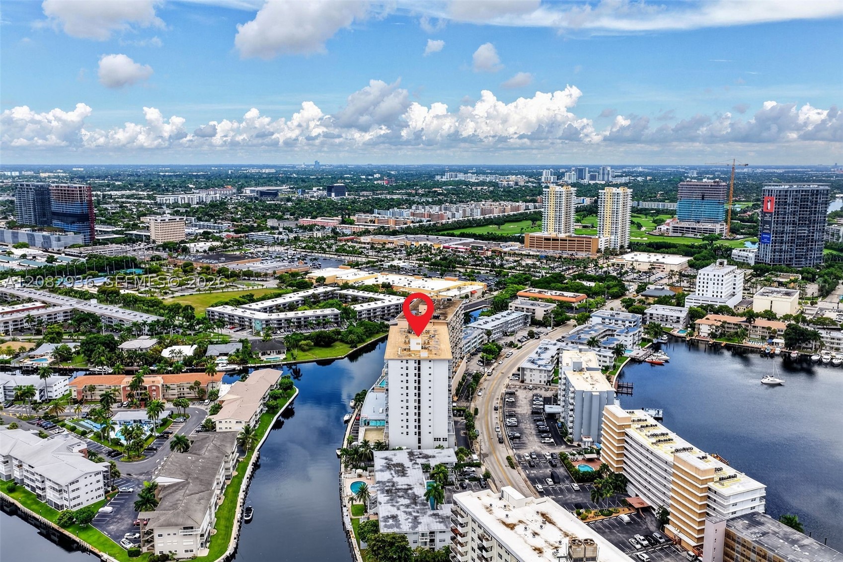 427 Golden Isles Dr #11C, Hallandale Beach FL 33009