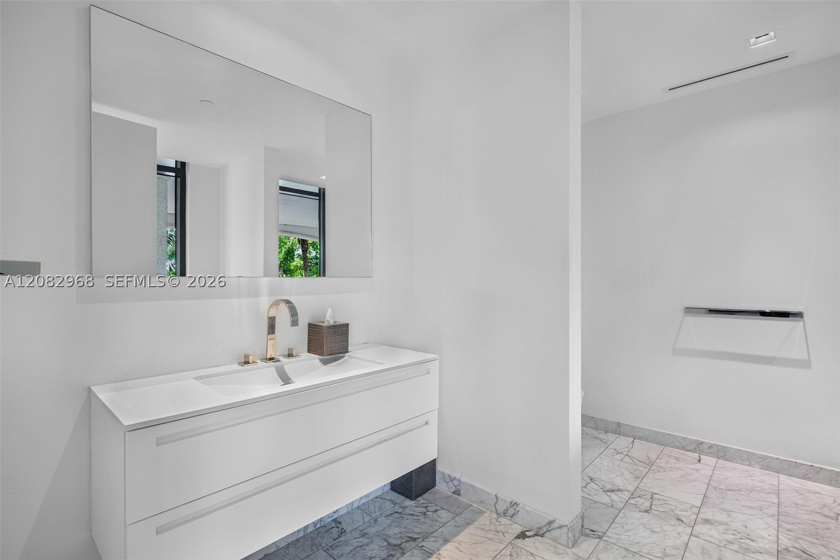 7025 Fisher Island Dr #7025, Miami Beach FL 33109