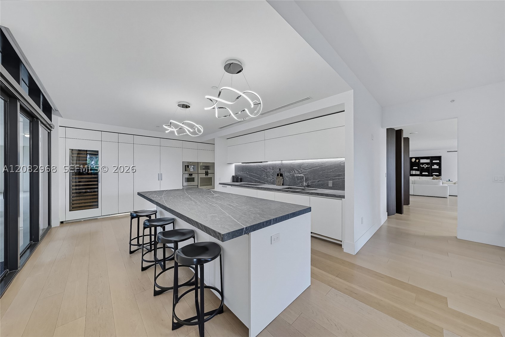 7025 Fisher Island Dr #7025, Miami Beach FL 33109