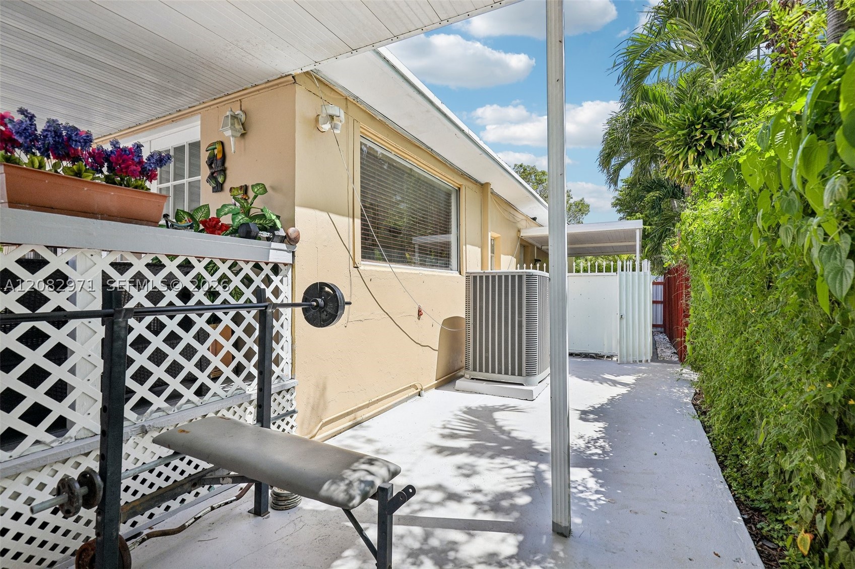 6531 SW 20th St, West Miami FL 33155
