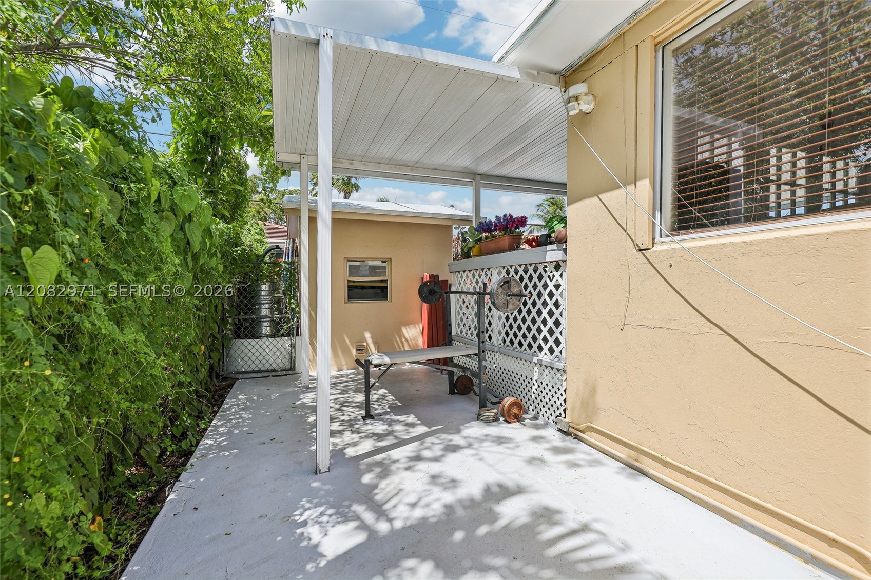 6531 SW 20th St, West Miami FL 33155