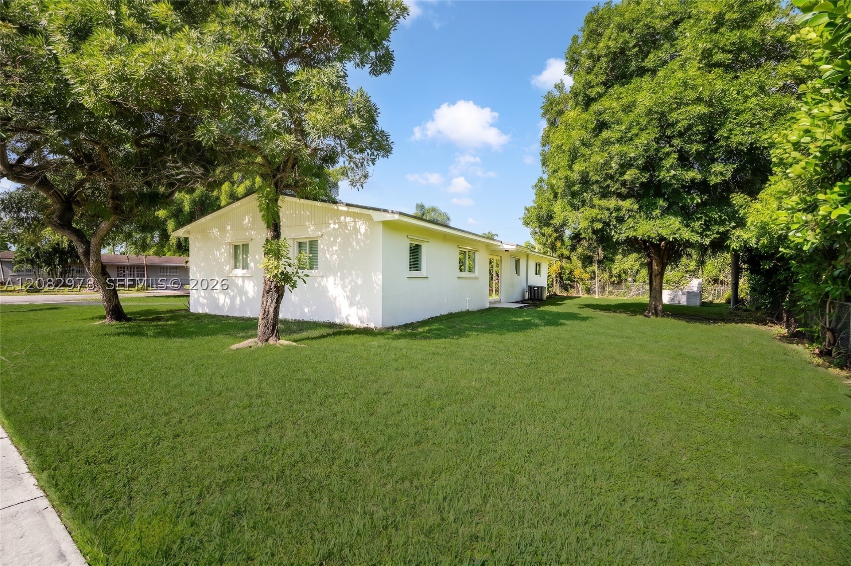 10441 SW 46th Ter, Miami FL 33165