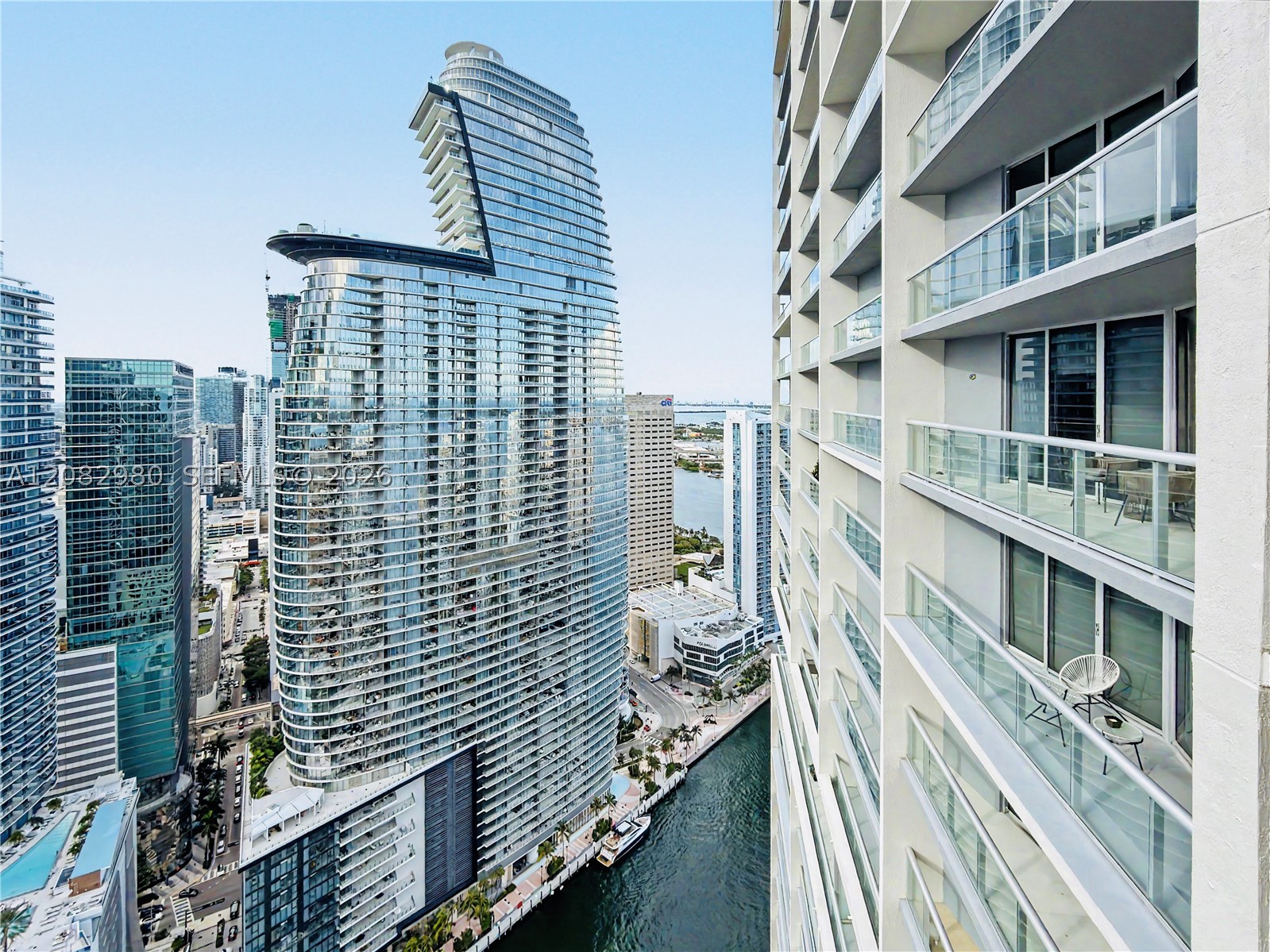 475 Brickell Ave #4610, Miami FL 33131