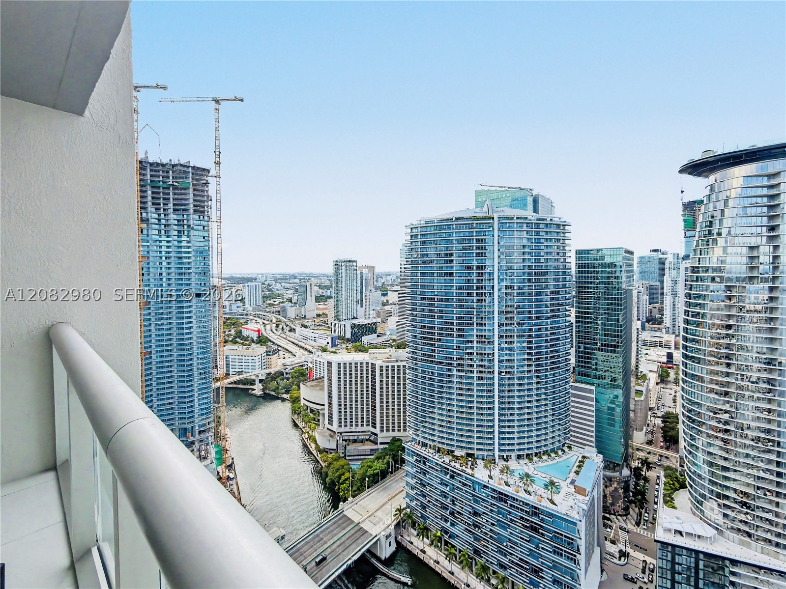 475 Brickell Ave #4610, Miami FL 33131