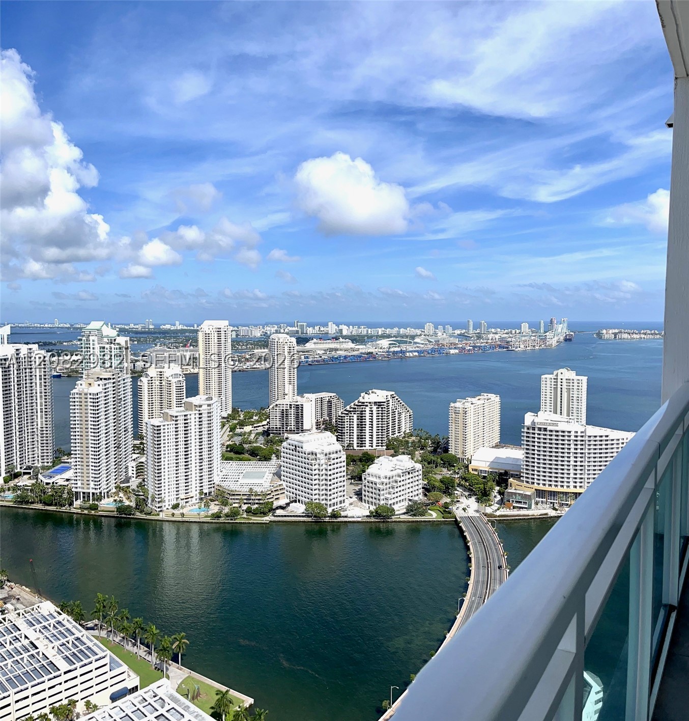 950 Brickell Bay Dr #4908, Miami FL 33131