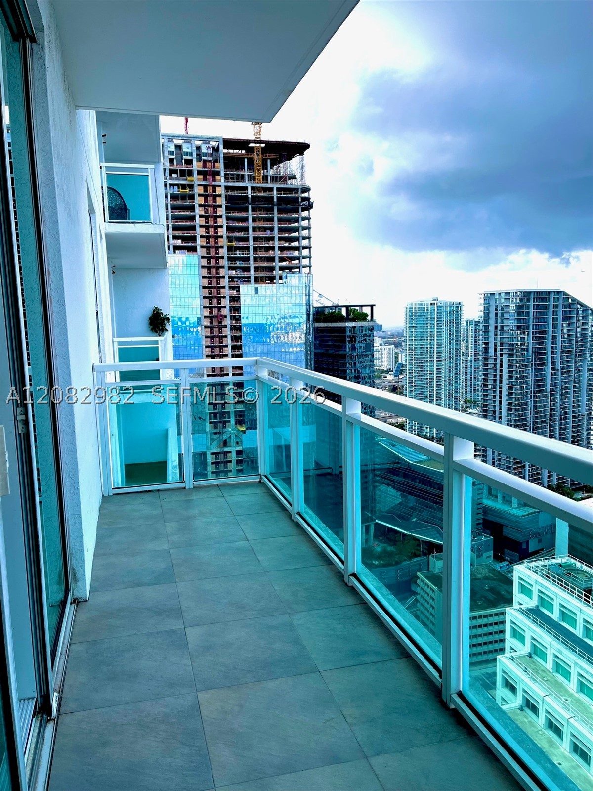 950 Brickell Bay Dr #4908, Miami FL 33131