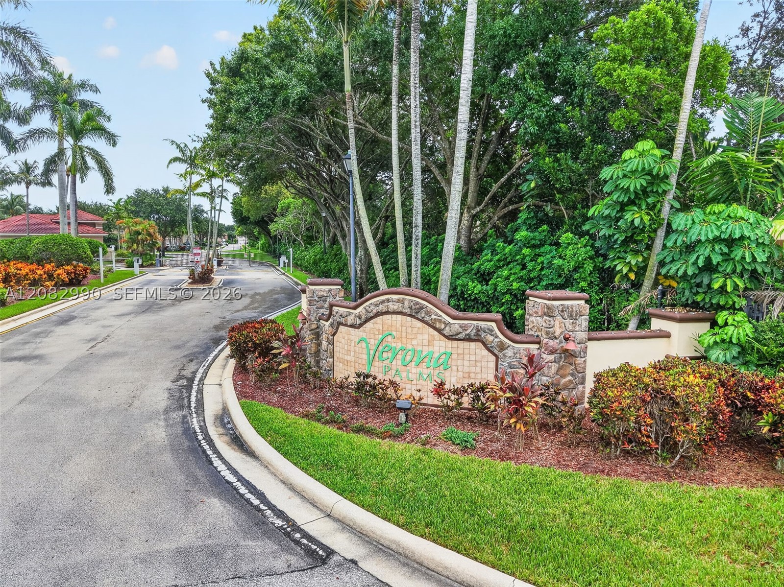 4406 Windmill Palm Way, Green Acres FL 33463
