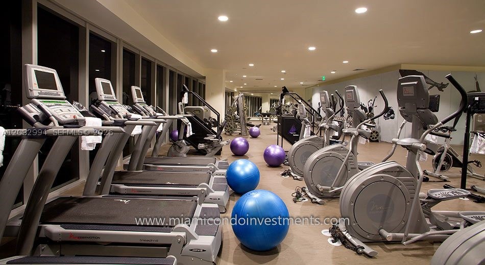 495 Brickell Ave #BAY605, Miami FL 33131