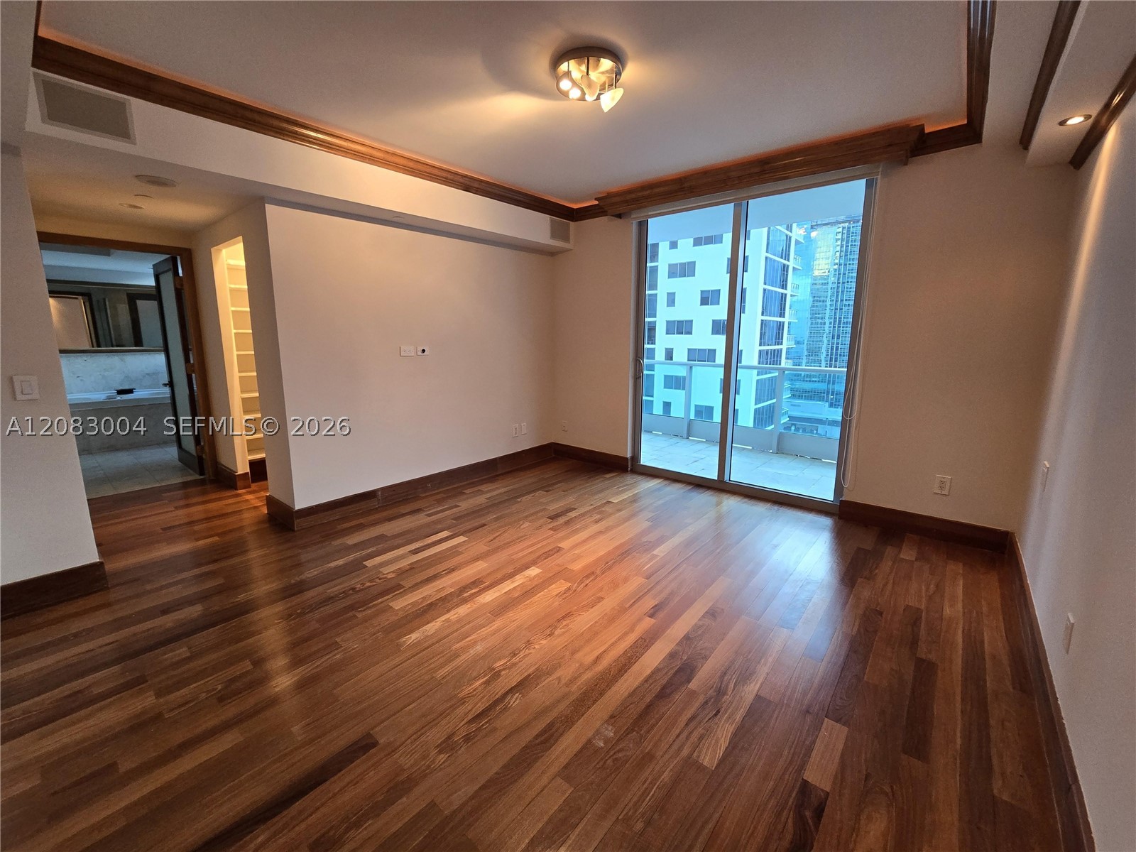 1331 Brickell Bay Dr #2102, Miami FL 33131