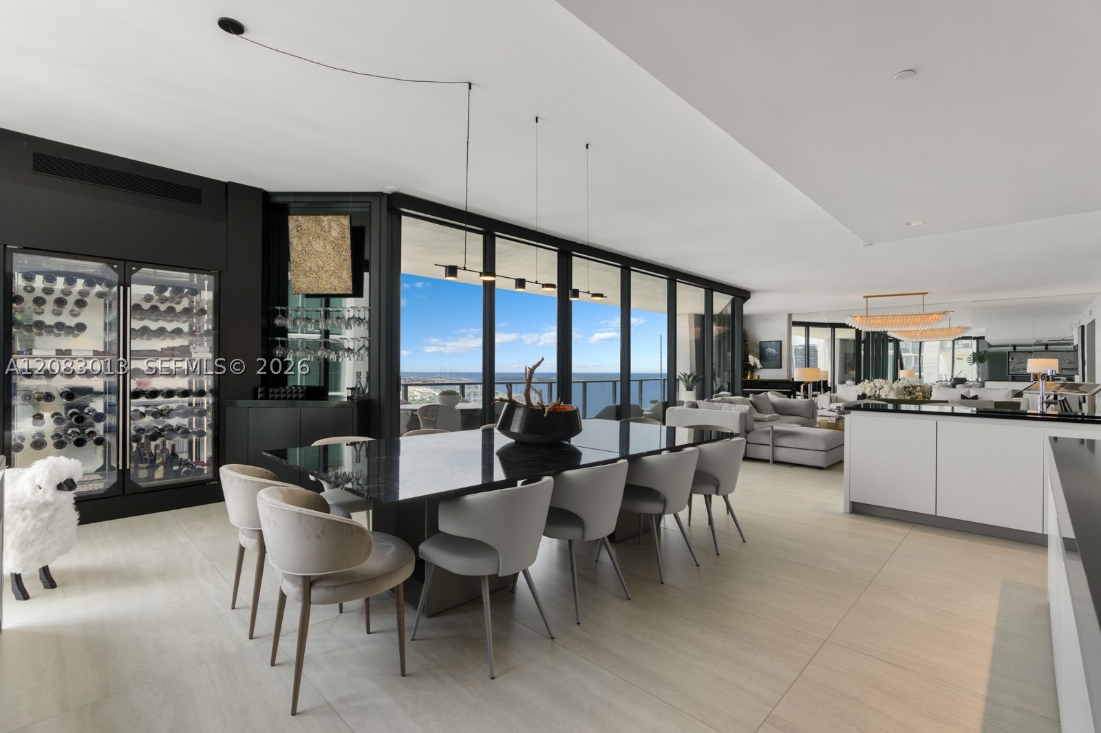 1000 Biscayne Blvd #3402, Miami FL 33132