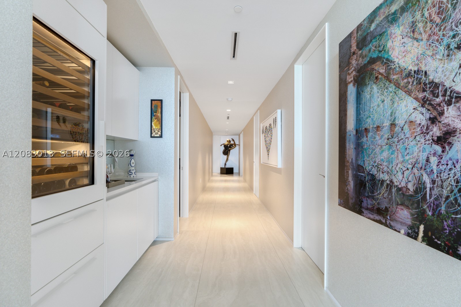 1000 Biscayne Blvd #3402, Miami FL 33132